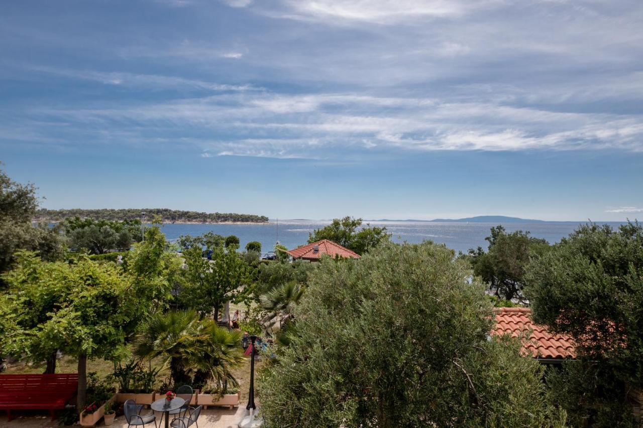 Apartments Vesela Banjol Δωμάτιο φωτογραφία