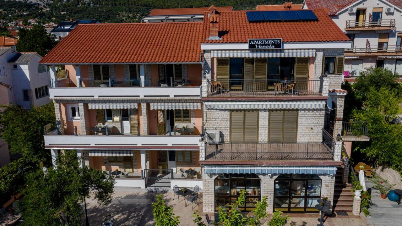 Apartments Vesela Banjol Εξωτερικό φωτογραφία